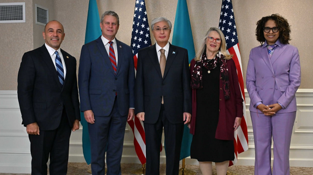 Токаев пригласил конгрессменов США в Казахстан