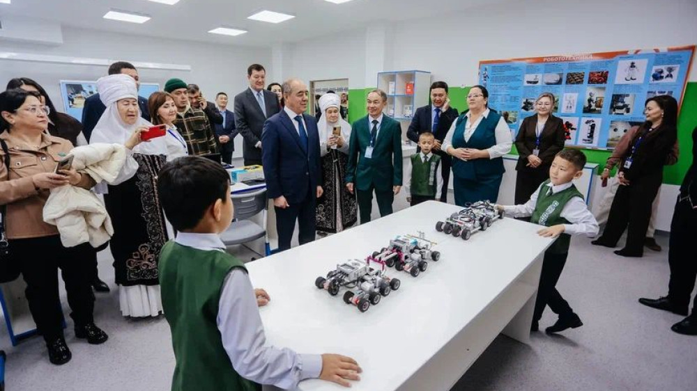 В Западном Казахстане открыли новую школу на 300 мест