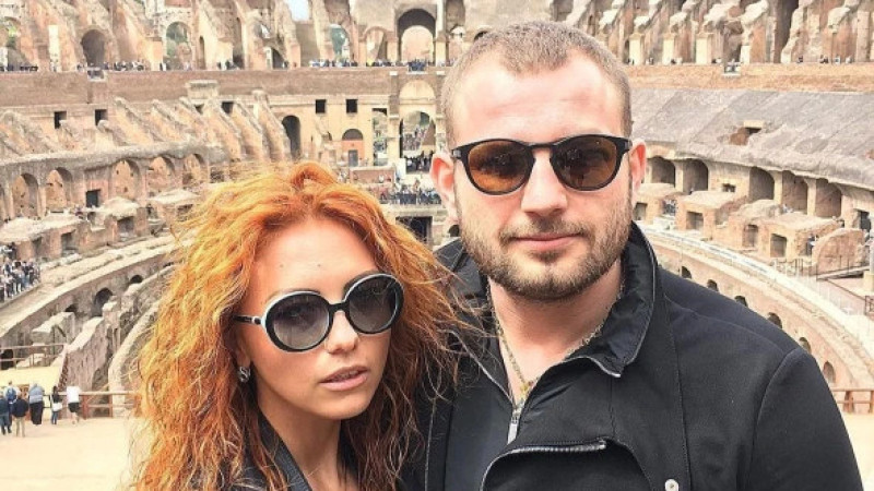 Роман Новак с женой Анной. Фото: t0r/Instagram