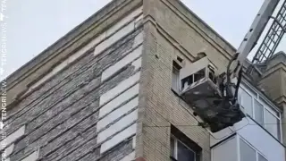 Обрушение кондиционера и облицовки в Астане: как это случилось и что известно о пострадавших