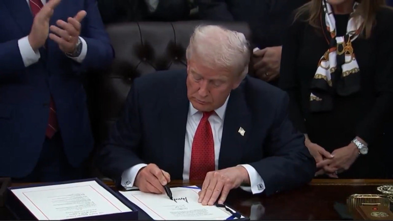 Скриншот видео