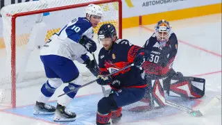 Семью шайбами завершился матч “Барыса“ против лидера КХЛ