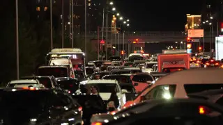 Из-за погоды в Астане взлетели цены на такси