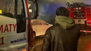 “Почему не сработала сигнализация?“: жителей ЖК в Алматы эвакуировали из-за пожара