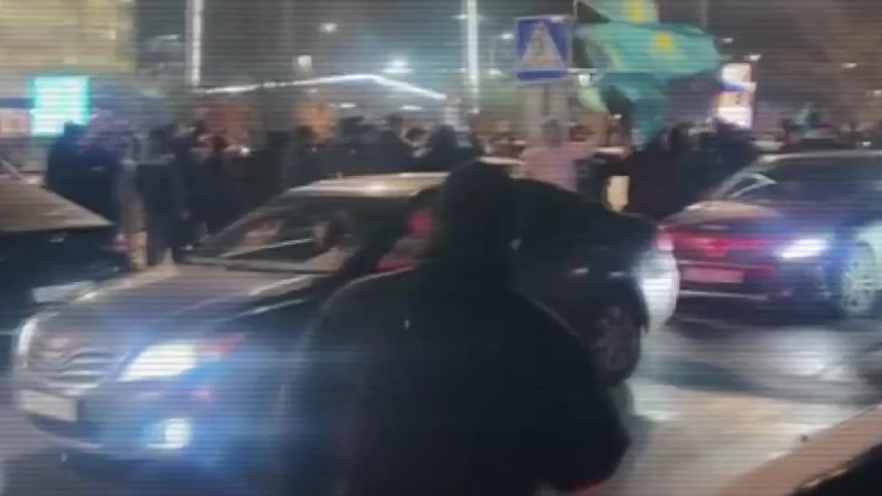 //$item->getThumbAlt()