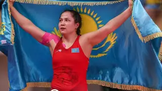 Чемпионка из Казахстана распродает имущество из-за нужды в деньгах