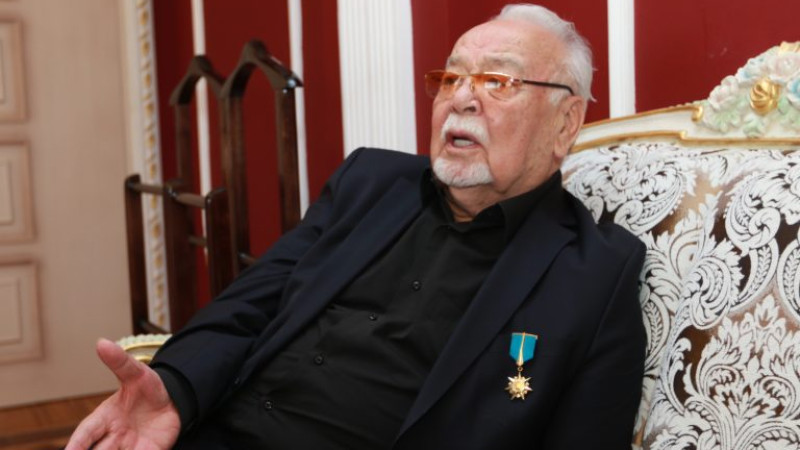 //$item->getThumbAlt()