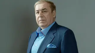 Гуцериев продал "Системе" 49 процентов "Русснефти" 