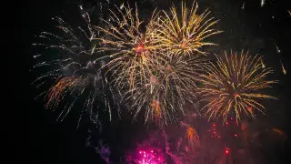 Поздравление Президента, салюты: как казахстанцы встречали 2026-й в разных городах