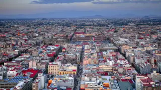 Сильное землетрясение прервало выступление президента Мексики