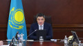 Бектенов — правительству: “Не можете работать по-новому — говорите открыто“