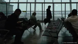 Ночь в аэропорту и такси за свой счет: десятки пассажиров застряли в Астане