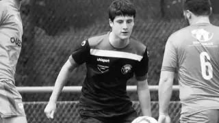 22-летний футболист погиб при попытке сделать селфи у водопада