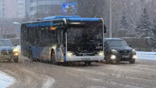 В Астане из-за непогоды приостановили движение 10 пригородных маршрутов
