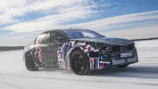Новая BMW M3 рискует разочаровать фанатов, и вот почему