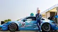 Казахстанский автогонщик отправился на престижный 24-часовой турнир в Дубае
