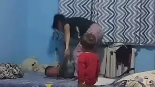 Снимала подруга: появились подробности жестокого избиения ребенка в Нуркенте