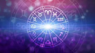 Гороскоп на сегодня: кому нельзя доверять даже близким, а кого здоровье заставит поменять планы