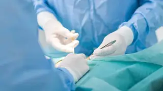 Собирали лицо по кусочкам: алматинские врачи провели сложную операцию