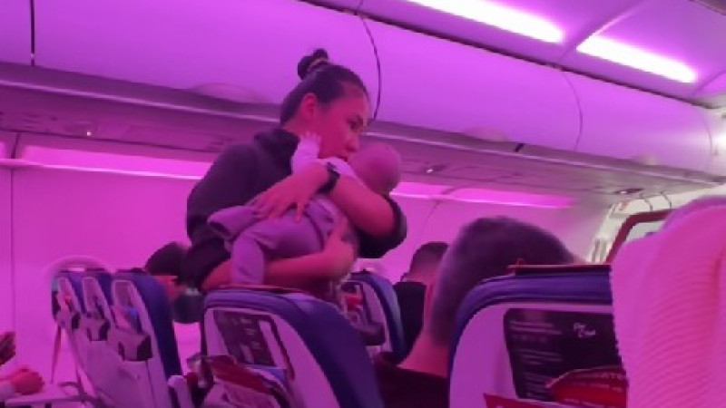 Кадры из видео