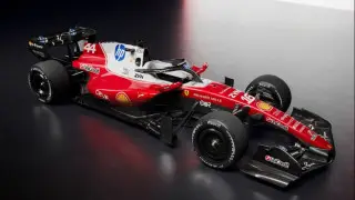 Компания Ferrari опозорилась на презентации: видео