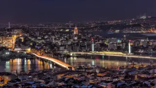 Жители Стамбула ощутили ночью землетрясение магнитудой 5,2