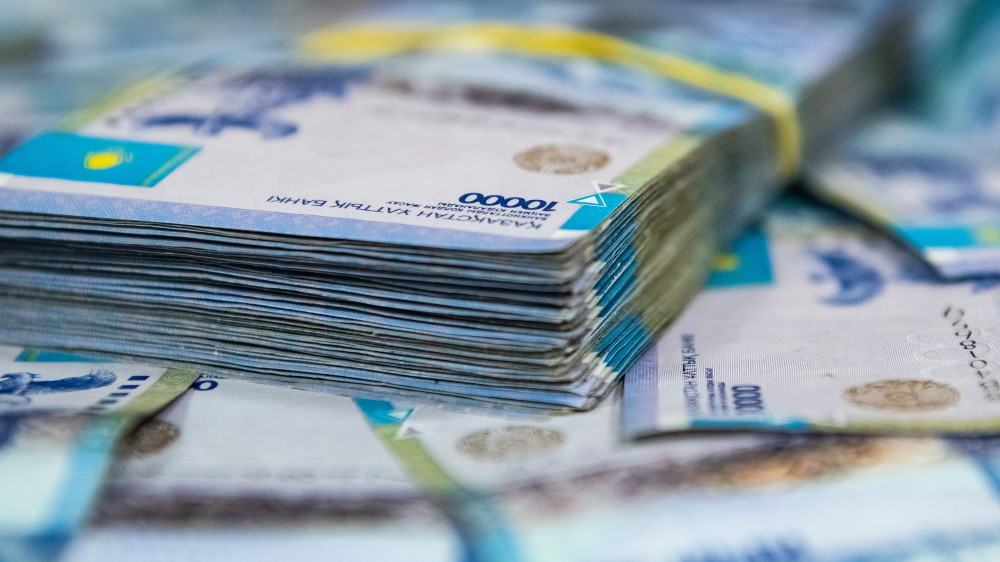 Просят за работу почти 2 миллиона: самых “дорогих“ специалистов назвали в Минтруда