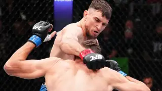 Нокаутом обернулся бой казахстанца Николая Веретенникова в UFC