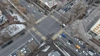 В Алматы на загруженных перекрестках поменяют работу некоторые светофоры