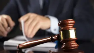 Бегавшего с топором подростка допустили к занятиям: новые подробности