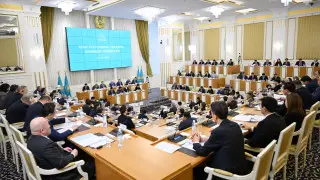 Двенадцатое заседание Конституционной комиссии: трансляция