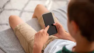 Великобритания может запретить соцсети для детей до 16 лет в этом году