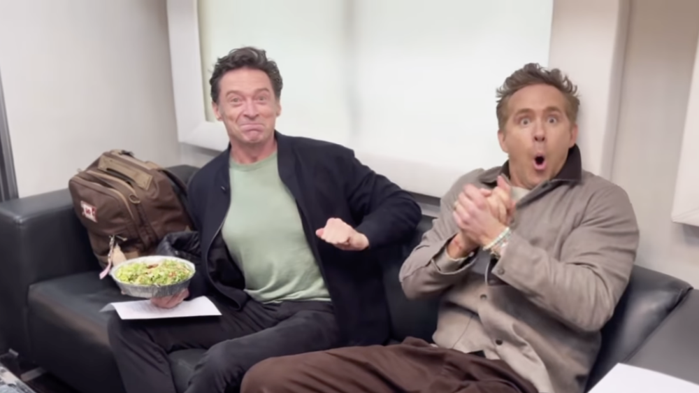 Кадры из видео