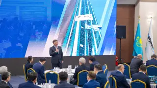 В КМГ обсудили проект новой Конституции