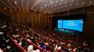 Коалиция: сильная страна начинается с сильной Конституции