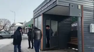 Холодные коробки: Тёплые остановки в Петропавловске возмутили жителей