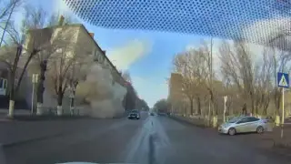 Момент обрушения части жилого дома в Балхаше попал на видео