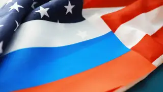 Трамп продлил санкции против России еще на год