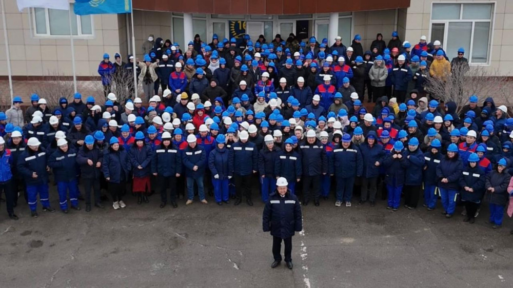 В Мангистау коллектив МАЭК поддержал проект новой Конституции страны