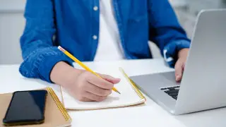 Часть школьников в Астане отправят на дистанционку 25 февраля