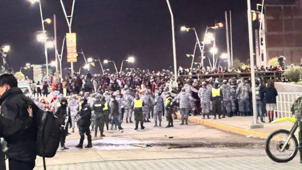 20 человек погибли при крушении самолета, перевозившего деньги для центробанка в Боливии