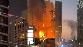 Казахстанцев в Дубае попросили держаться подальше от окон и спуститься с верхних этажей