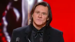 Клон или пластика: “новое лицо“ Джима Керри вызвало споры