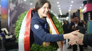 Пятикратная чемпионка мира вернулась домой после казуса с гимном Казахстана