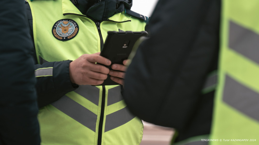 Водитель авто с иностранными номерами “наездил“ штрафов на полмиллиона тенге