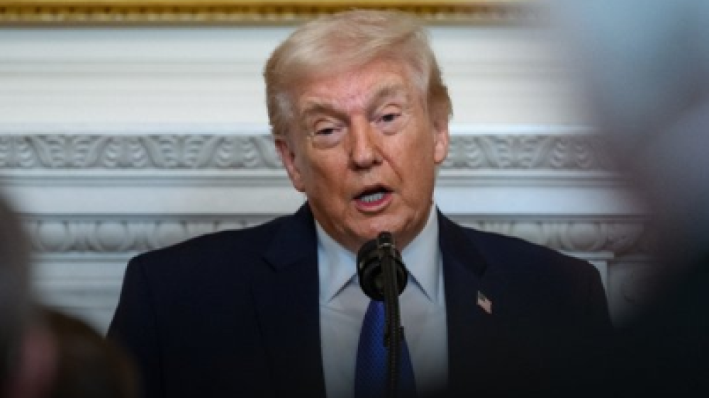 Трамп обещал судам страховку и военный эскорт при проходе через Ормузский пролив