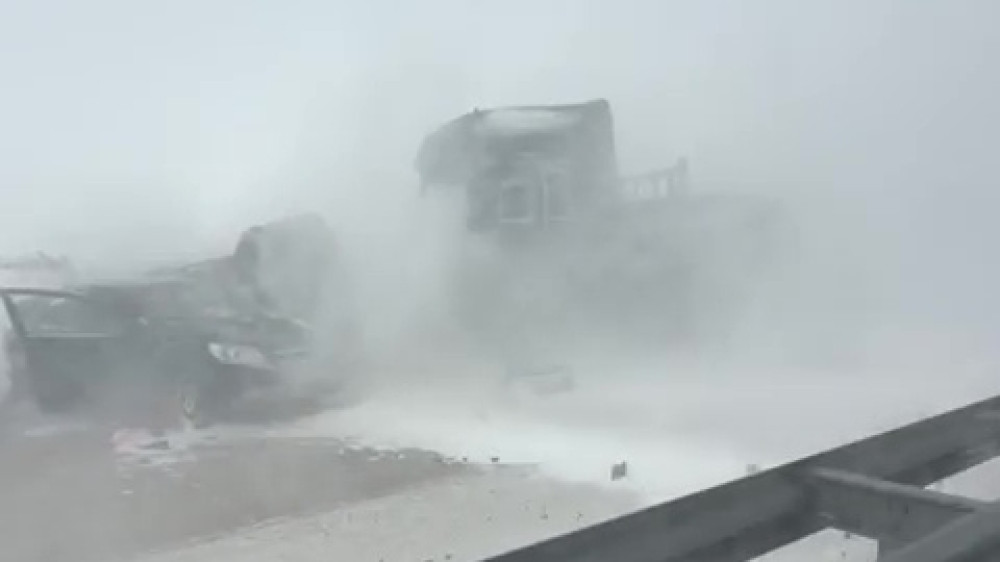 Массовое ДТП из-за метели произошло на трассе Астана – Караганда: есть погибший