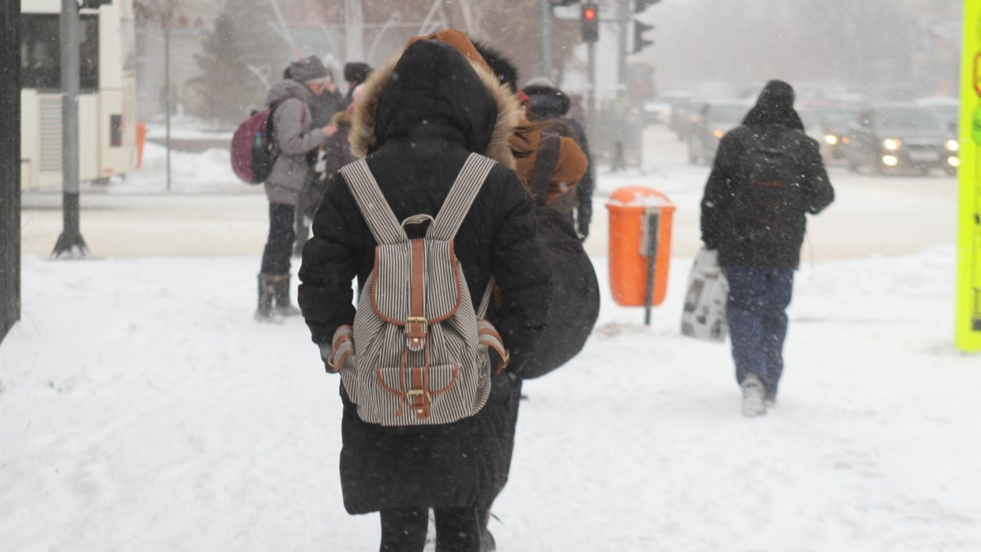Непогода в Астане: кого перевели на дистанционку 11 марта
