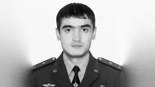 Спасатель погиб, пытаясь помочь человеку на озере Алтынколь