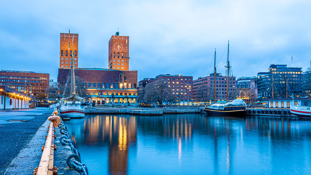 Полиция Норвегии задержала трёх человек по делу о взрыве у посольства США